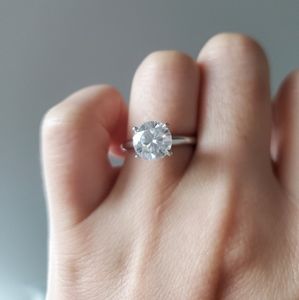 Round Moissanite Engagement Ring